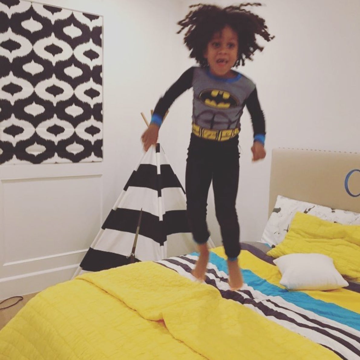 Proud Parents: In 2016 Celebrity Instagrams Were All About Their Adorable Mini-Mes
